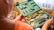 Das billige Werkzeugset hat mit dem erhofften Laser-Handschweißgerät nichts gemeinsam.