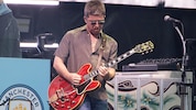Gitarrist Noel Gallagher und sein Bruder Liam sind „schockiert und tief traurig“.
