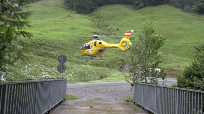 Auch der Rettungshubschrauber C8 war im Einsatz.