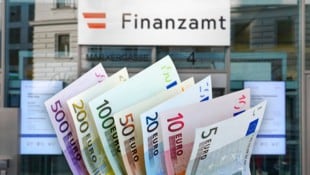 Seit 7. Juli rollt die Geldwelle – viele haben ihre Rückzahlung schon erhalten. Doch wegen der ...