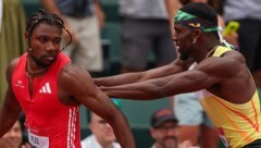 Noah Lyles (links) und Kenny Bednarek sind im Zielbereich aneinandergeraten.