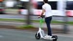 E-Scooter müssen ab einer Bauartgeschwindigkeit über 25 km/h angemeldet werden