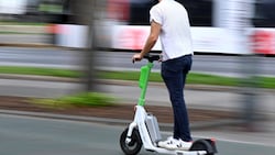 E-Scooter müssen ab einer Bauartgeschwindigkeit über 25 km/h angemeldet werden