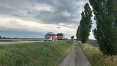 Die Straße zwischen Gols und Podersdorf am See war nach dem Unfall eine Zeit lang gesperrt. 