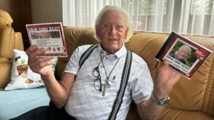 Seine neuen CD’s voller Mundharmonika-Stücken will der fast 90-Jährige anlässlich seines ...
