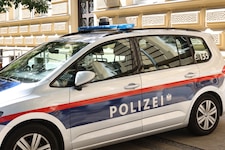 Die Schule musste evakuiert werden (Symbolbild).