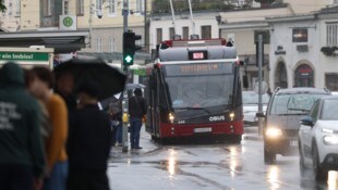 Autos raus, Öffis rein ist das Motto im heurigen Sommer. Darum dürfen gewisse Kennzeichen nicht ...