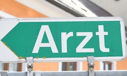 Immer mehr Österreicher bevorzugen Privatärzte.
