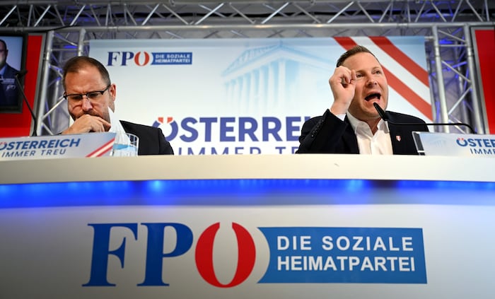 Die FPÖ-Generalsekretäre Christian Hefenecker und Michael Schnedlitz