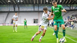Benjamin Böckle (r.) macht im Trikot der WSG Tirol beim Bundesliga-Auftakt gegen den TSV ...