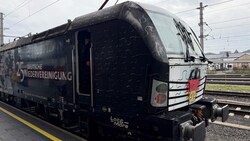 Die GKB „erinnert“ 35 Jahre nach dem Mauerfall an 25 Jahre deutsche Wiedervereinigung.