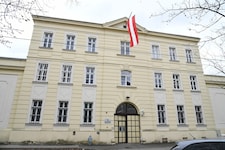 Tödlicher Krimi in den Weinbergen: Ein steirischer Top-Winzer sitzt seit 15. Juli wegen ...