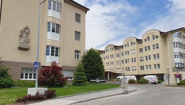 Die verletzte 38-Jährige wurde ins BKH Lienz gebracht.