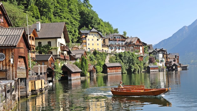 Hallstatt hat gleich mehrere Einnahmequellen gefunden: Einerseits ein Wasserkraftwerk, ...