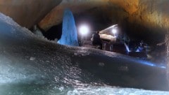 Die Rieseneishöhle bietet eine ganz besondere Akustik.