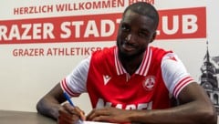 Beres Owusu unterschreibt beim Grazer AK.