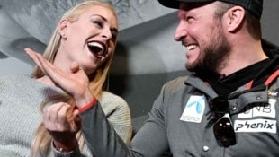 Lindsey Vonn holt Aksel-Lund Svindal (hier auf einer gemeinsamen Veranstaltung 2017) in ihr ...