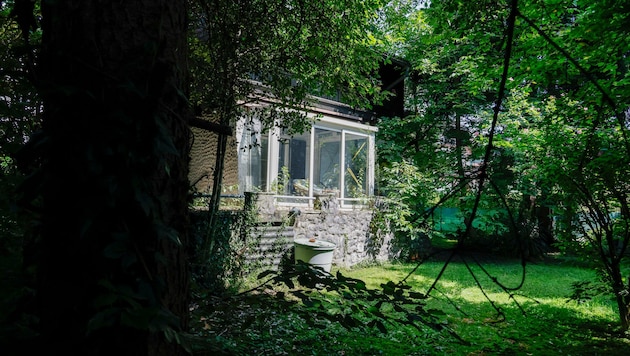 The bloody deed took place here in this garden.