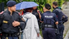 Polizei und Rotes Kreuz waren im Großeinsatz, als die Schüsse fielen.