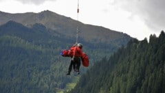 Die Alpinistin konnte nur noch tot geborgen werden.