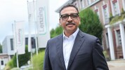 Rohit Aggarwal ist CEO der Lenzing und führt damit das vierköpfige Vorstandsteam an.