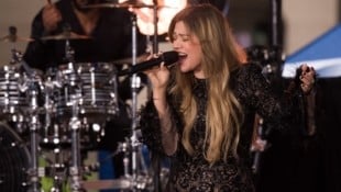 Kelly Clarkson legt für ihre Familie eine Pause ein. 