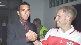 Jörg Haider mit dem damaligen FC-Kärnten-Kapitän Roman Stary