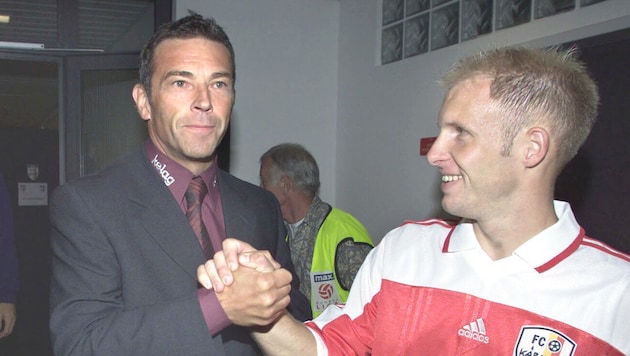 Jörg Haider mit dem damaligen FC-Kärnten-Kapitän Roman Stary