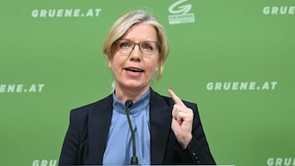 Grünen-Chefin Leonore Gewessler schlägt sich in der Teilzeit-Debatte auf die Seite der ...