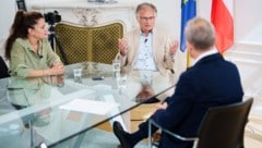 Finanzminister Marterbauer beim „Krone“-Sommergespräch mit Franz Schellhorn