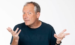 Stefan Vögel ist Kabarettist und einer der erfolgreichsten Drehbuch- und Theaterautoren im ...