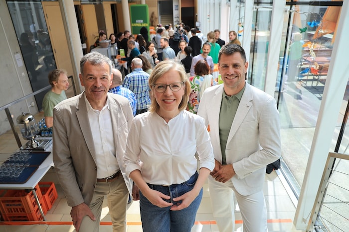 Von links: Georg Willi, Leonore Gewessler und Gebi Mair