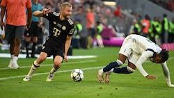 Konrad Laimer (li.) gewann mit dem FC Bayern den Telekom Cup.