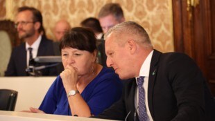 In Sachen Stadion einer Meinung: Manuela Khom und Mario Kunasek. 