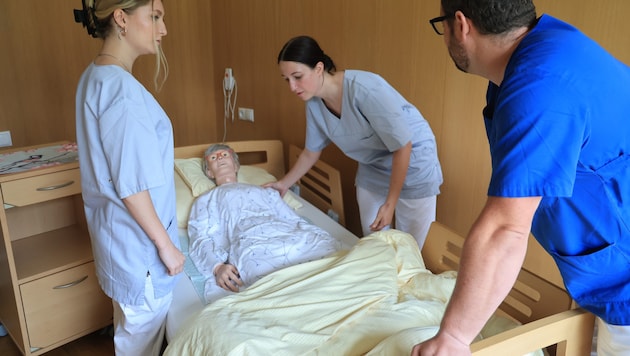 Die Kosten für Pflege und andere Sozialleistungen sind in den vergangenen Jahren völlig aus dem ...