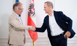 Marterbauer und Schellhorn schenken sich im „Krone“-Sommergespräch nichts.