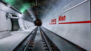 Knapp 17 Kilometer lang soll der Tunnel der Neubaustrecke durch den Flachgau werden.