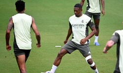 Findet sich David Alaba in der kommenden Saison auf einer anderen Position wieder?