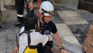 Am Freitag musste die Feuerwehr zu einer verletzten Frau im Stephansdom ausrücken – das Bild ...