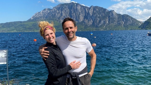 Ein Urlaubsbild aus glücklichen Tagen. Der 57-jährige Top-Manager Christian W. mit seiner ...