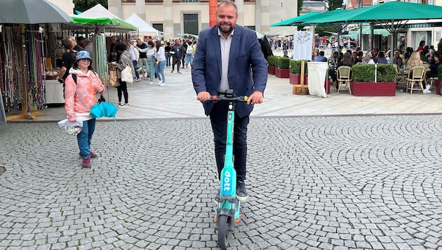 Dornbirns Bürgermeister Markus Fäßler empfiehlt, mit Bus und Bahn anzureisen.