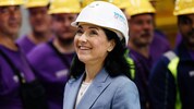 Die deutsche Ministerin Katherina Reiche fordert, dass die Menschen künftig länger und mehr ...