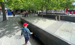 Klimafitte Plätze mit grüner und blauer Infrastruktur am Beispiel „More London Place“ in ...