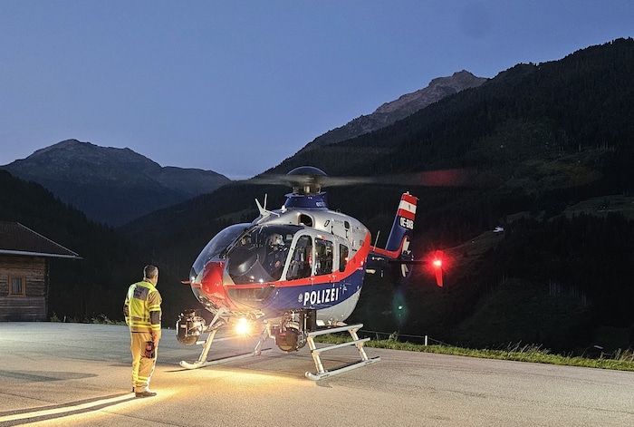 Drei Polizeihubschrauber aus Tirol, Salzburg und Kärnten waren im Einsatz.