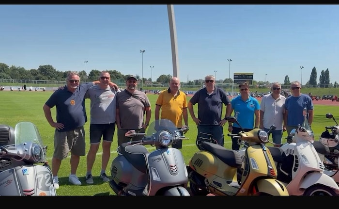 Die erste Ausfahrt zum Vespatreffen nach Schwechat.