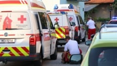 Die Rettungskräfte konnten der aus dem Bach geborgenen Frau leider nicht mehr helfen.