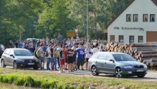 „Hater“ demonstrieren gegen den Youtuber „Drachenlord“. (Archivbild)