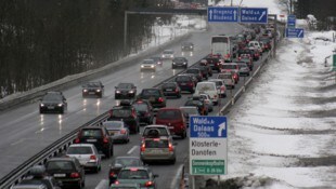 Die Arlbergschnellstraße (S16) ist im Winter oft überlastet.