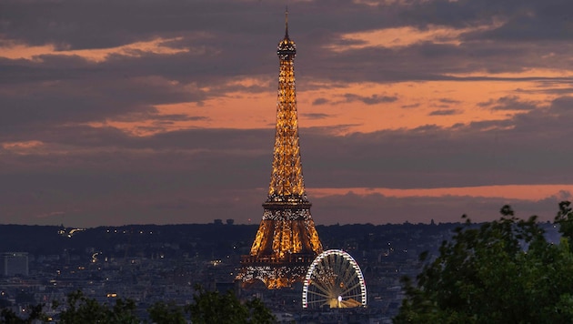 Sechs Millionen Menschen besuchen das Wahrzeichen in Paris jedes Jahr.