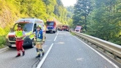 Die B164 war für eineinhalb Stunden gesperrt.